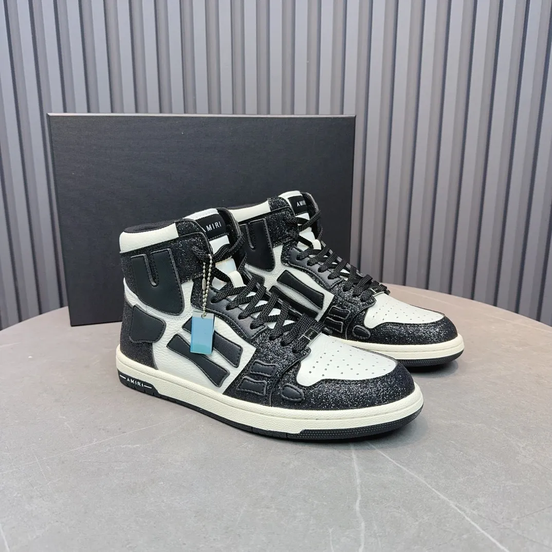 Men's shoes💰620💰 AMIRI AMIRI trendy brand hot sale🔥 Available all year round✅Couples💑 Official website synchronization Imported fabrics 1⃣️ratio 1⃣️Re-engraved, original factory special original sole, 35-45 (38.45. Non-refundable)